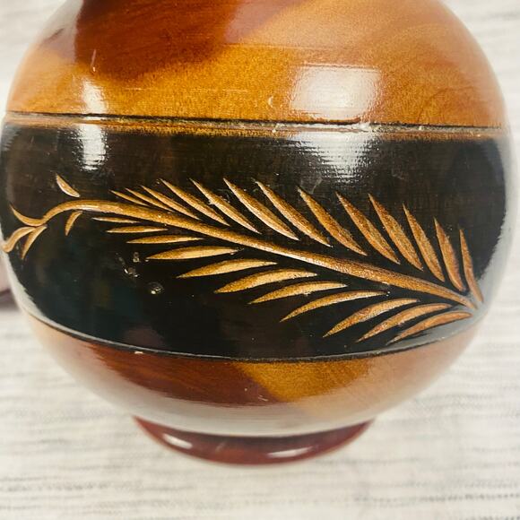 Vintage MCM Wooden Round Hand-Turned Inlaid Carved Trinket‎ Box with Lid 7.5" - Picture 5 of 9